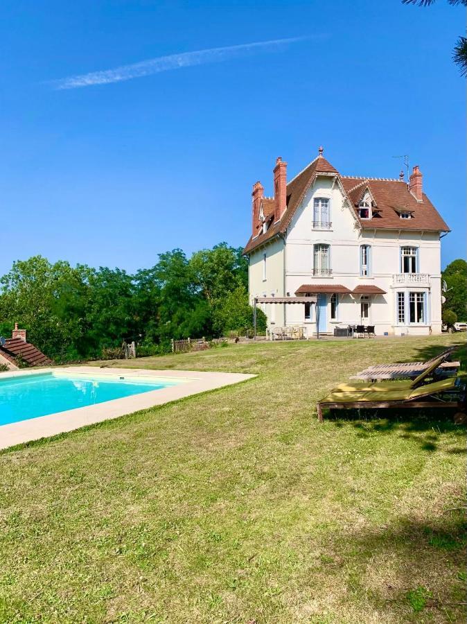 Holiday Home Villa Castel Marie Louise Néris-les-Bains Екстериор снимка