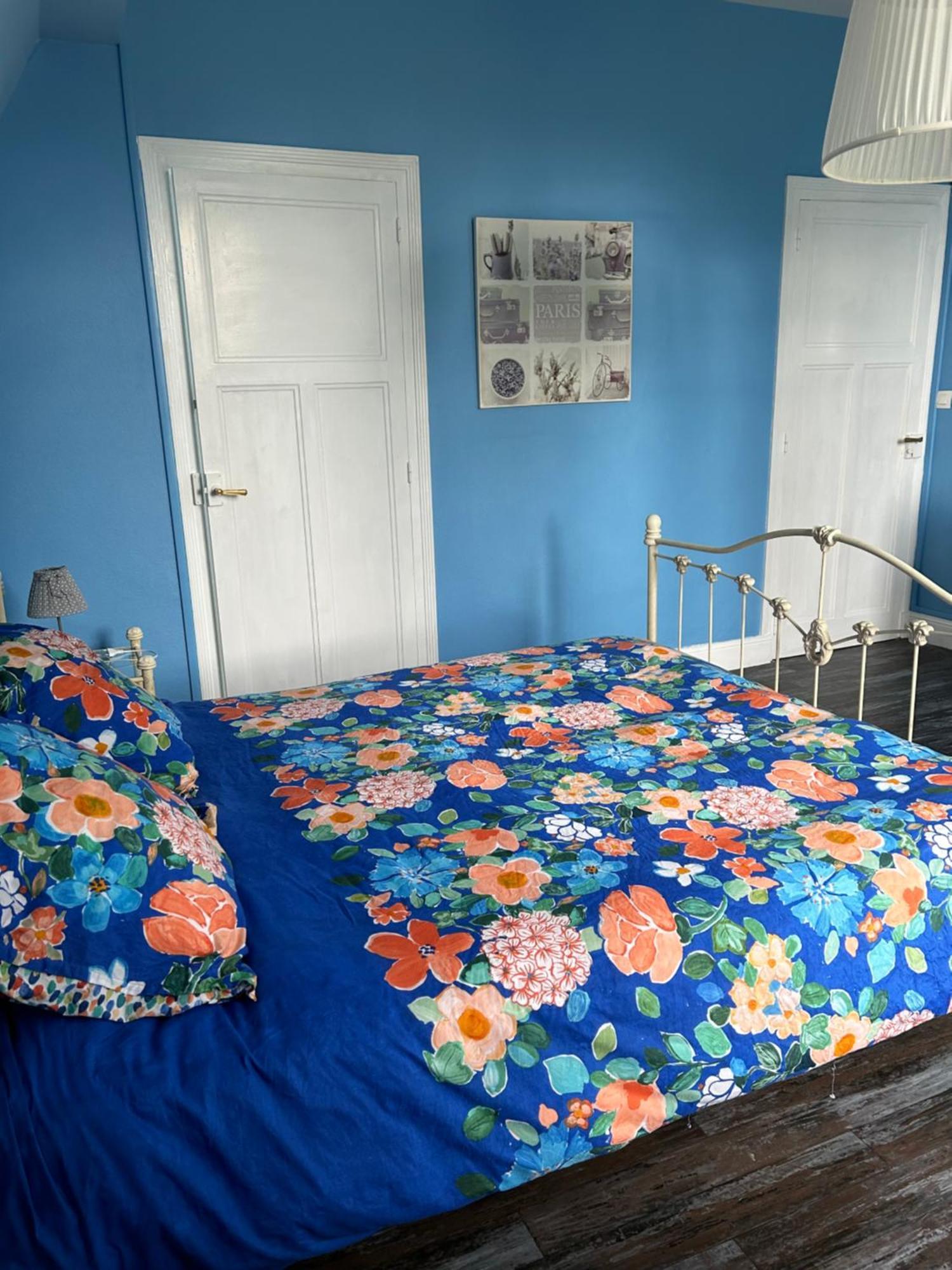 Holiday Home Villa Castel Marie Louise Néris-les-Bains Екстериор снимка