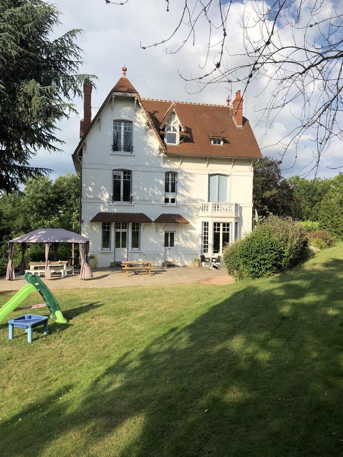 Holiday Home Villa Castel Marie Louise Néris-les-Bains Екстериор снимка
